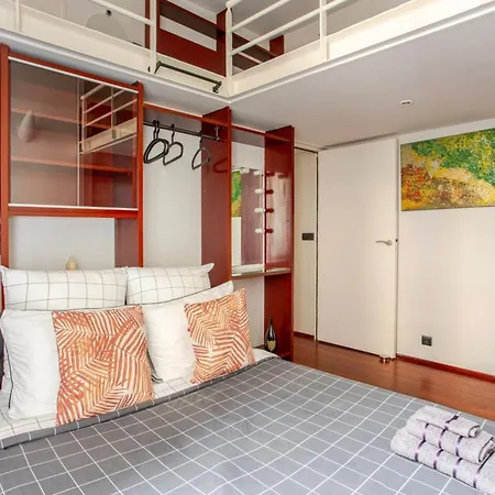 Chic Parisian Flat-2